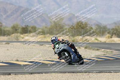 media/Dec-04-2025-Racers Edge (Thu) [[5ebc9f124d]]/3-B Group/1-Session 1 (Turn 7)/